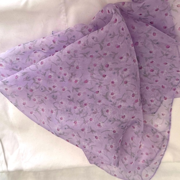 🧣 Vintage Stylish Garbo Purple Square Scarf 20" x 20" - Picture 11 of 11